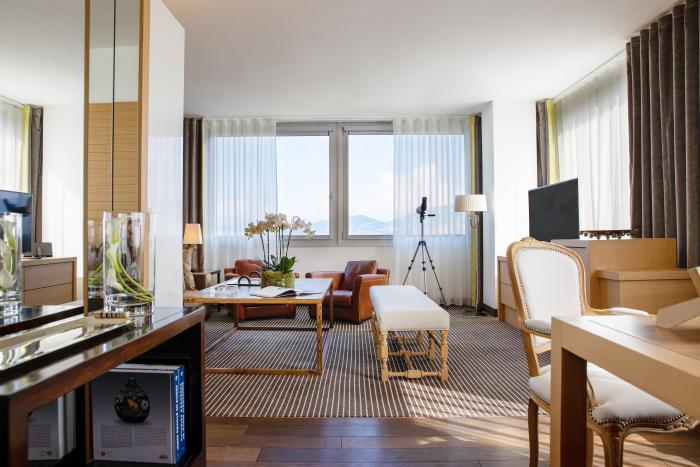 Intercontinental Geneve By Ihg Hotel Room photo